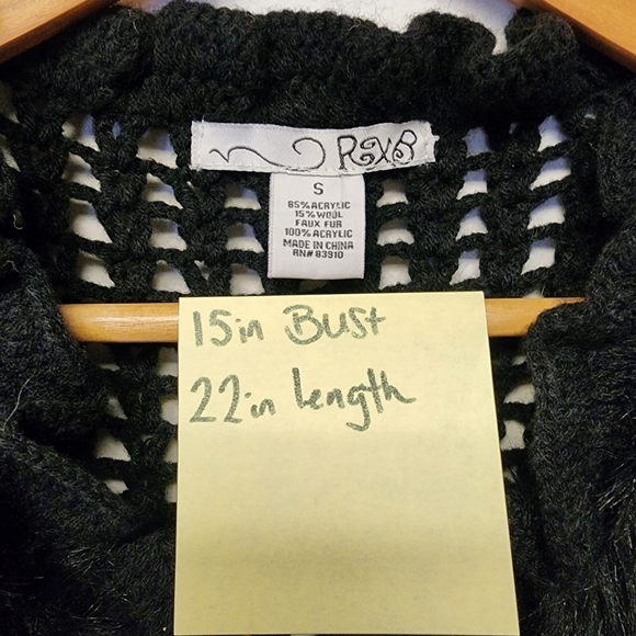 Vintage Rxb Black Crochet Short-Sleeve fur trimmed ruffled Sweater - Picture 7 of 9